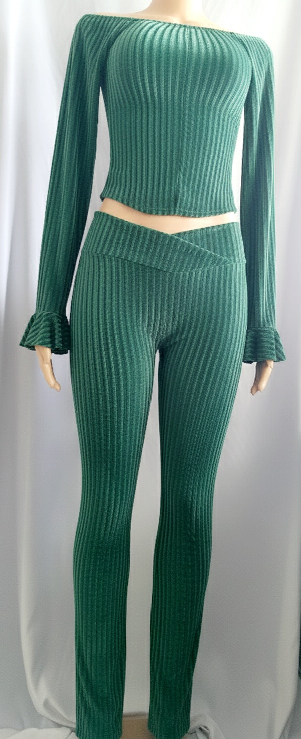 Set Maxi Velvet Mesh Rhinestone Set – Off-Shoulder Glam Elegance Holidays