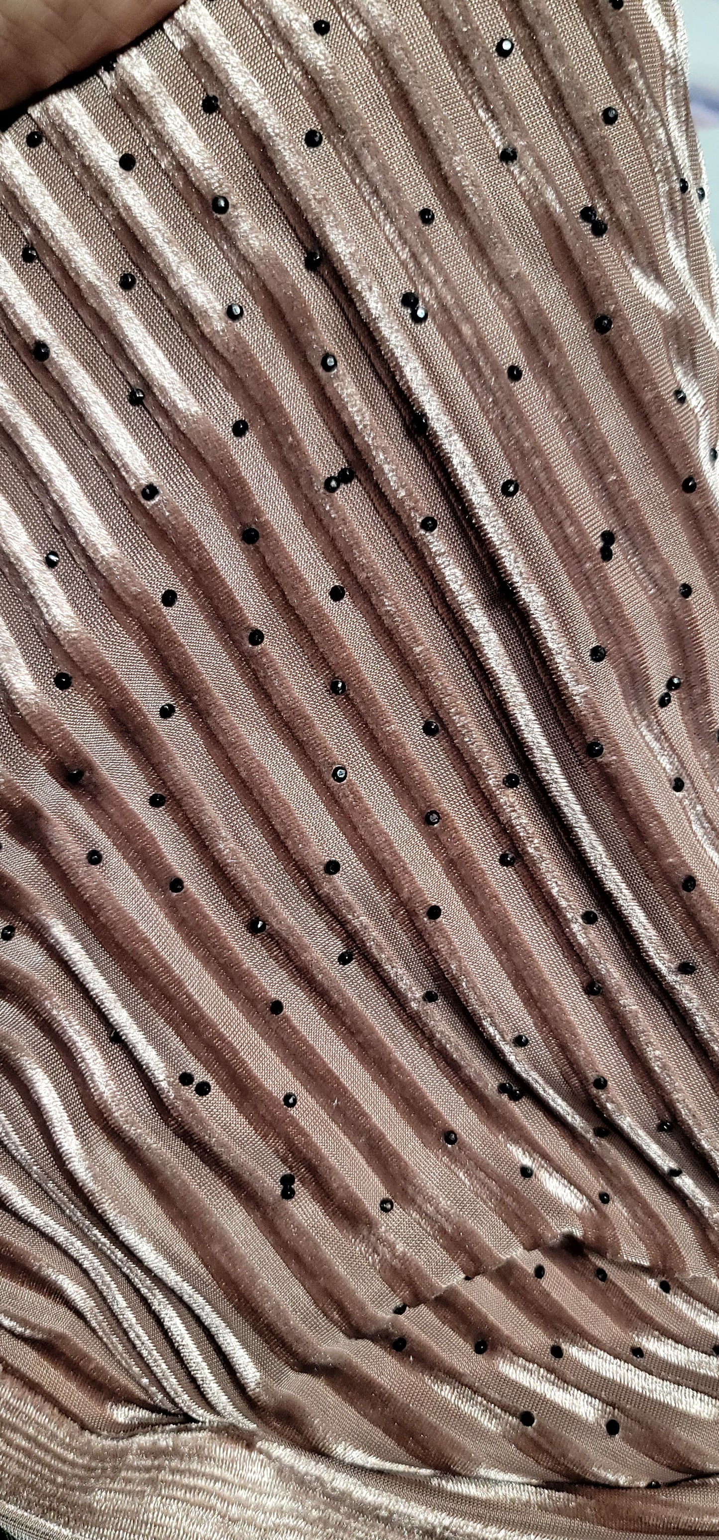 Set Maxi Velvet Mesh Rhinestone Set – Off-Shoulder Glam Elegance Holidays