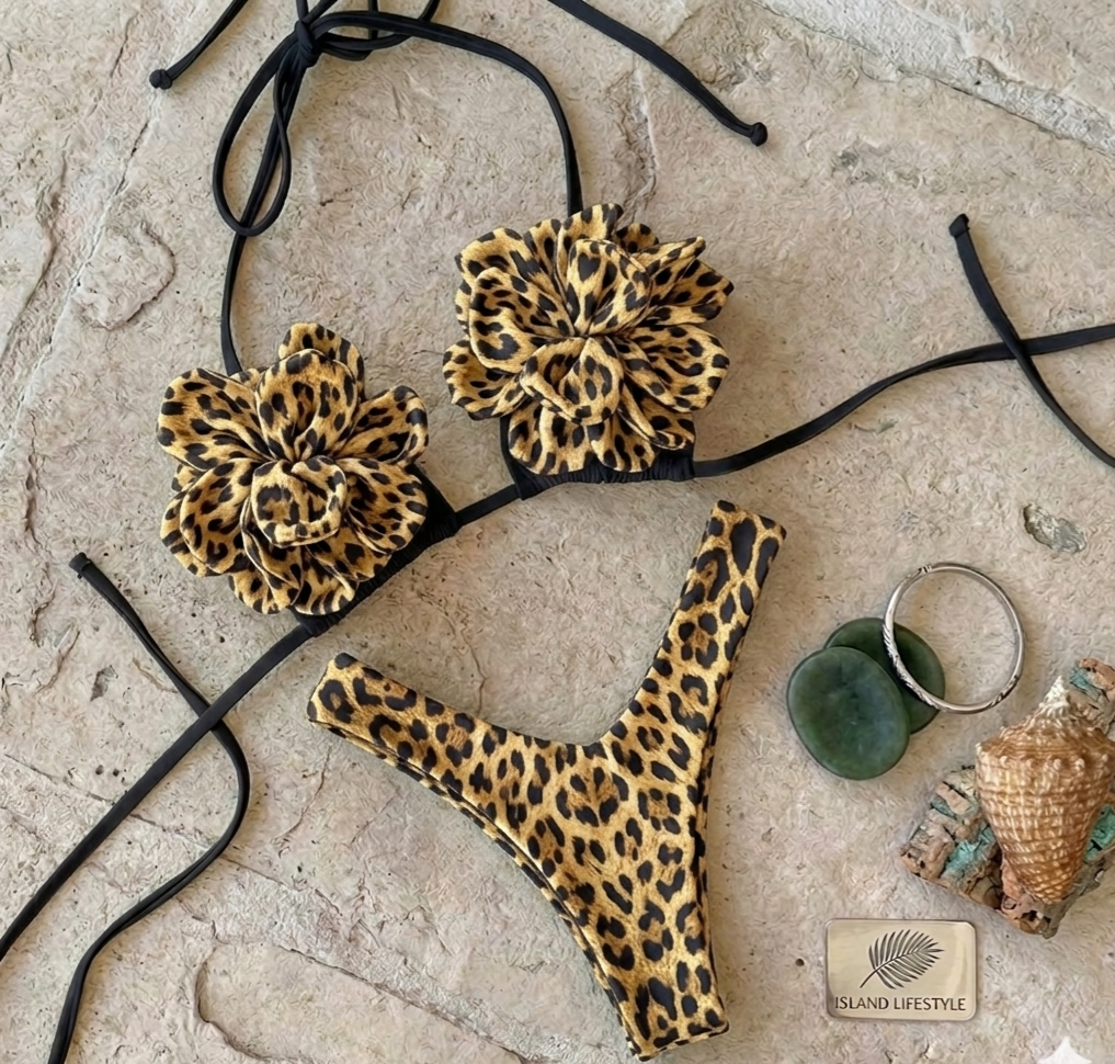 Beso de Sol 3D Flower Bikini  Two-Piece Set