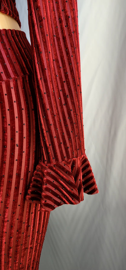 Set Maxi Velvet Mesh Rhinestone Set – Off-Shoulder Glam Elegance Holidays