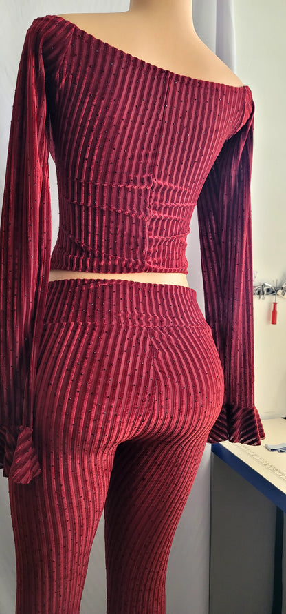 Set Maxi Velvet Mesh Rhinestone Set – Off-Shoulder Glam Elegance Holidays