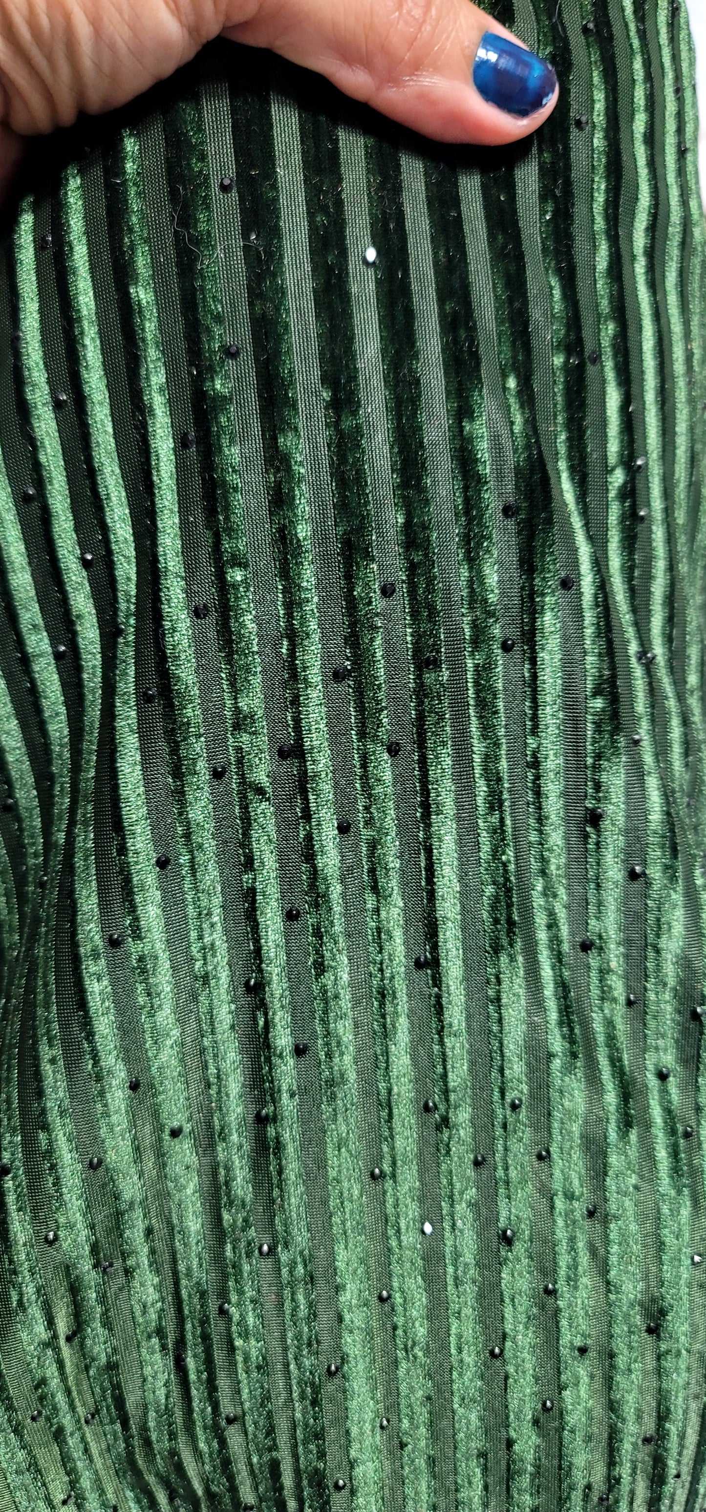 Set Maxi Velvet Mesh Rhinestone Set – Off-Shoulder Glam Elegance Holidays