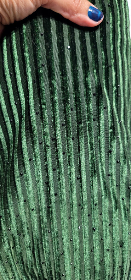 Set Maxi Velvet Mesh Rhinestone Set – Off-Shoulder Glam Elegance Holidays